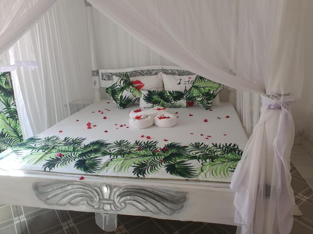 Nyumba Tulivu Apartment Watamu Exterior foto